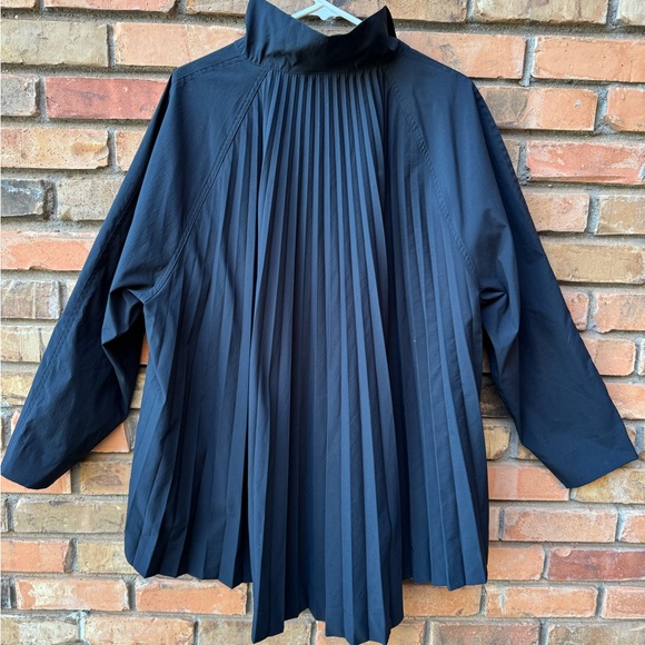 Athleta Sojourn Jacket (Large) - Picture 2 of 6